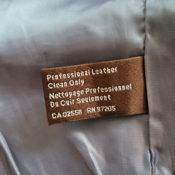 Danier Jacket - Picture 5 of 10